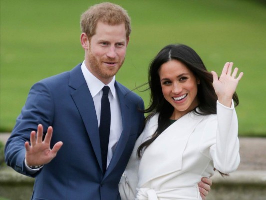 Celebridades reaccionan a la renuncia de Meghan y Harry