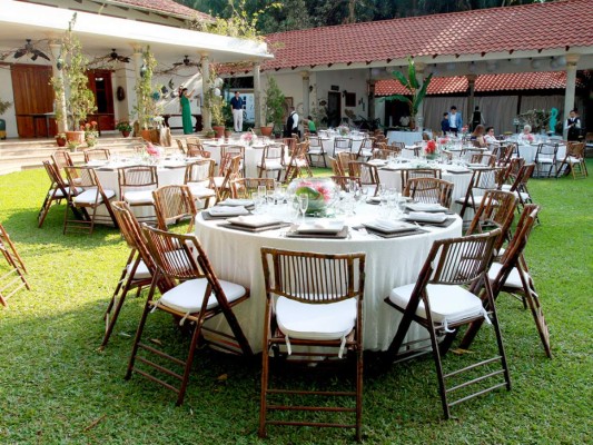 La boda civil de Andrea Handal y Roberto Álvarez