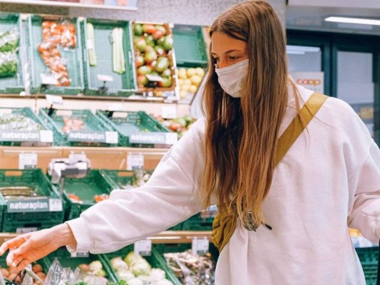 Precauciones que debemos tomar cuando hacemos las compras según CHI St. Luke's Health