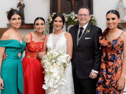 La boda de Alfredo Tábora y Laura Morales