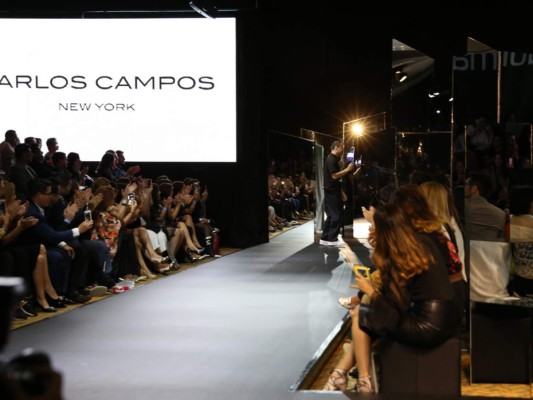 Inspiración Cuba en pasarela de Carlos Campos