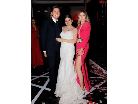 La boda de Mónica Guillen y Gabriel Balladares