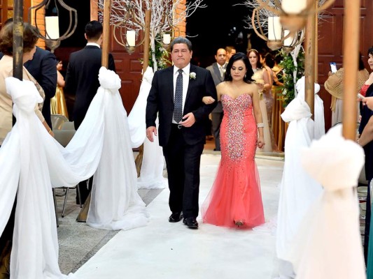 La boda religiosa de Erick Anchecta y Ana Gabriela Mayes