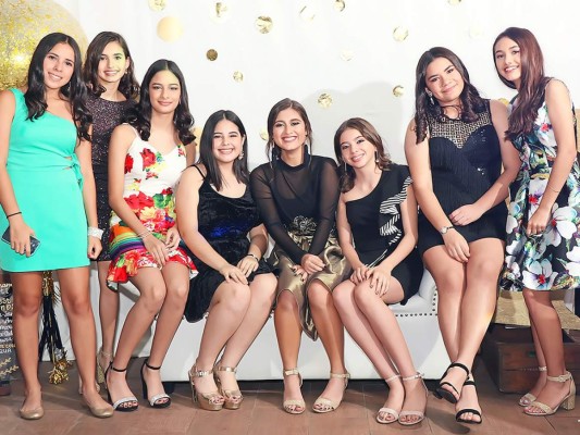 Los 15 años de Valeria Ortiz Miller