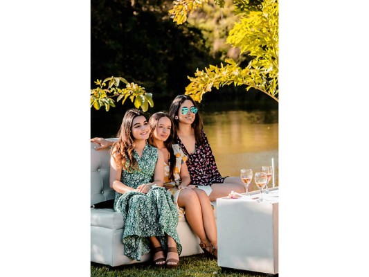 Lila Marie Andara, Isabella Suazo y María Eugenia Cruz (foto Brian Hernández)