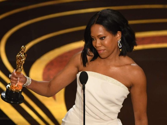 El potente discurso de Regina King al recibir el premio como Mejor Actriz de Reparto: 'James Baldwin ha dado a luz a esta criatura, la ha criado, la ha rodado con muchísimo amor así que yo estoy aquí como ejemplo de lo que se consigue cuando le da tanto amor y apoyo a alguien''
