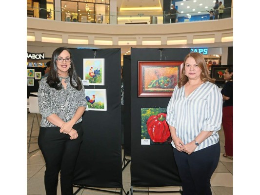 Exposición artística y pintura en vivo en Mall Multiplaza   