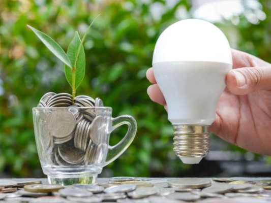 Focos ahorradores<br/>¡Estos focos son un mega producto que debes considerar en tu casa si quieres vivir un estilo de vida más sustentable! Ahorrarás mucha luz.