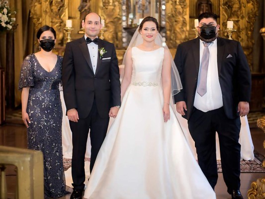 La boda de Azaria Martínez y Fernando Torres