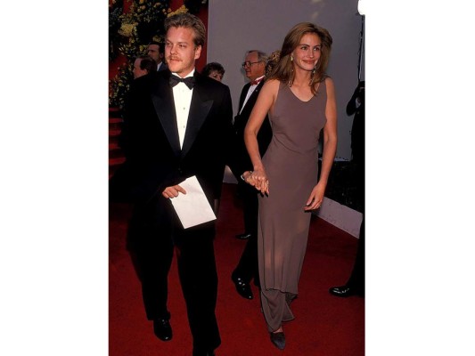 Julia Roberts<br/>En 1990 Julia Roberts llego con su antigua relación Klefer Sutherland, por su película Pretty Woman.<br/>
