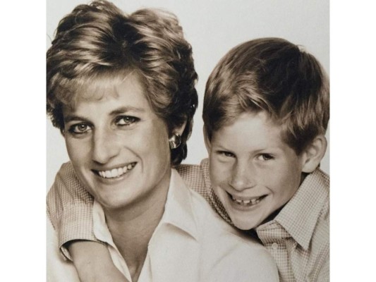 Fotos inolvidables de Lady Di con William y Harry