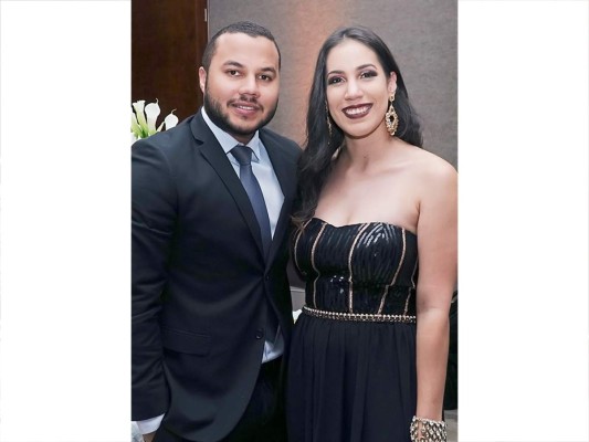 Giancarlo Rietti y Ruth Estévez celebran su boda   