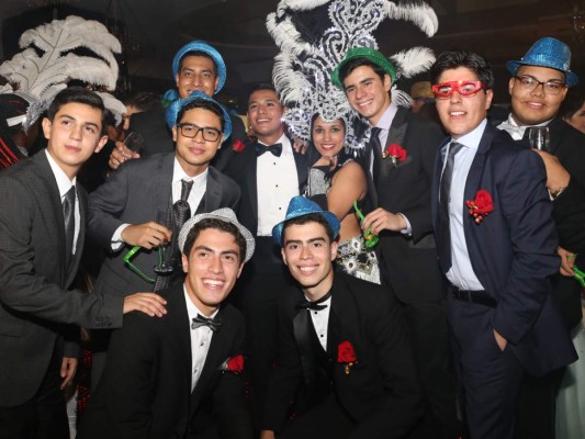 La fiesta Prom de Macris School 2017