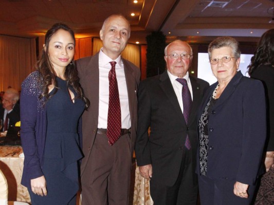 Homenaje a monseñor Rómulo Emiliani