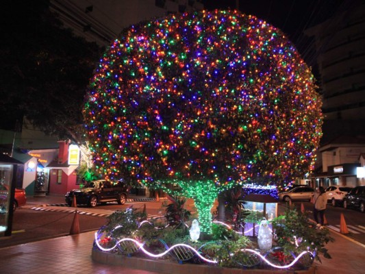 Así es Tegucigalpa en Navidad