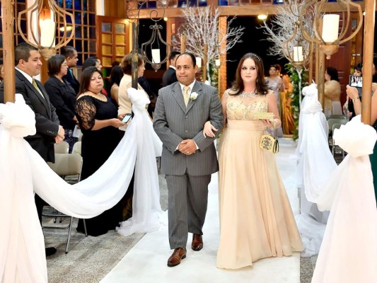 La boda religiosa de Erick Anchecta y Ana Gabriela Mayes