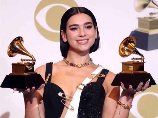 Dua Lipa gana como Mejor Artista Nuevo
