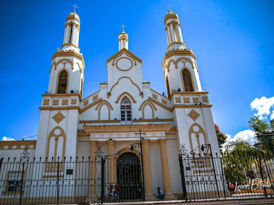 Honduras celebra fiesta tradicional en honor a la Virgen de Suyapa