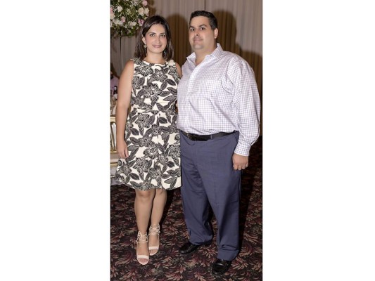 Alegre brunch por la nueva cristiana&nbsp;&nbsp;