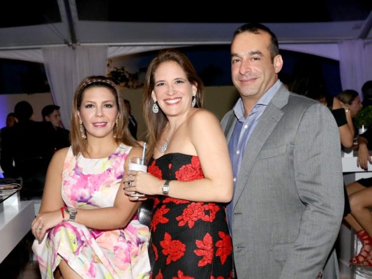 Fiesta en honor de Eugenio Torres-Morales