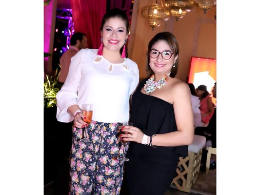 Melissa Cáceres y Rebeca Chacón