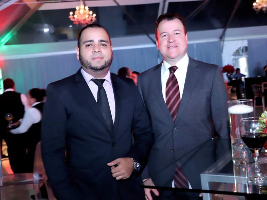 Banco Azteca celebra su 11 aniversario en Honduras