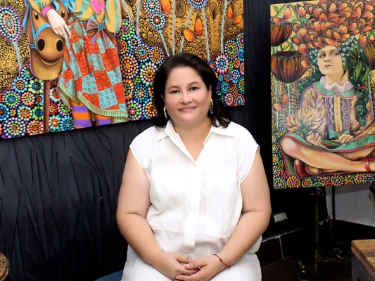 Leticia Banegas presenta exposición artística temporal Tigerlilly
