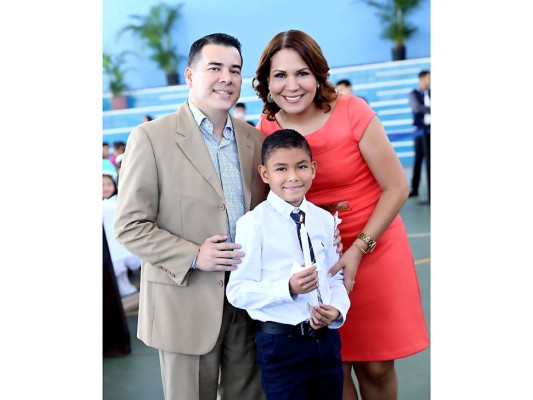 Primera comunión en Macris School