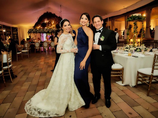 La boda de Zobeida Gamero y Carlos Andrés Ávila