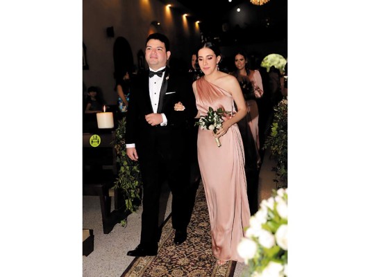 La romántica boda de Sofía Abudoj y Luis Felipe Kunkar