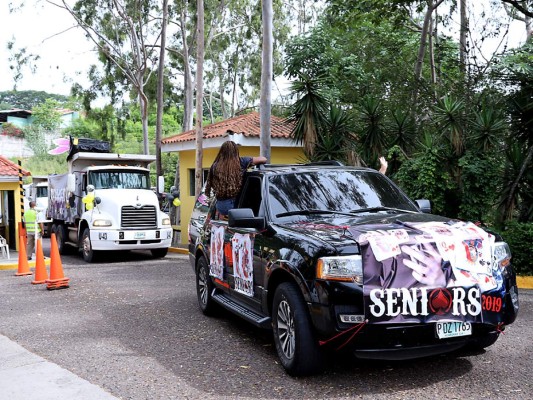 Senior entrance de DelCampo International School generación 2019