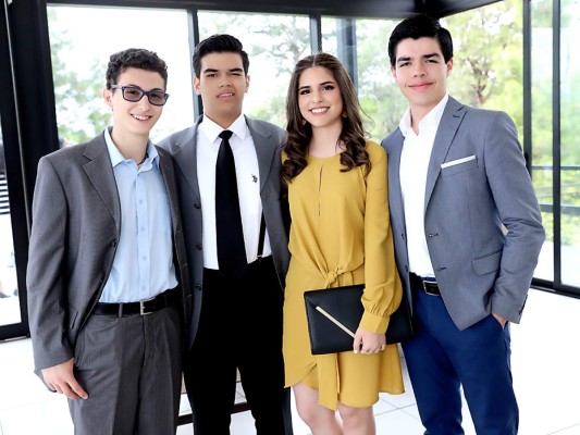 Michele Ponziani, Héctor Salazar, Mónica Flores y Rodrigo Aguilera