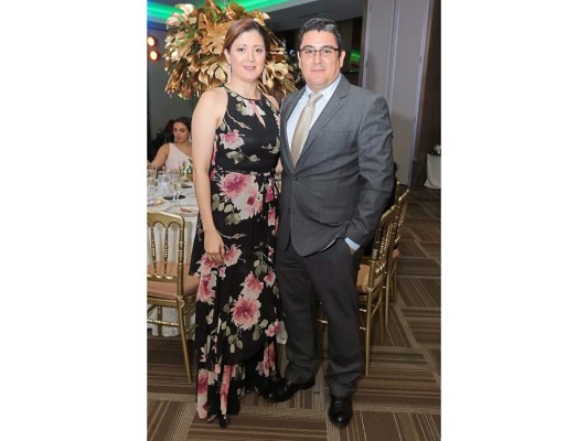 Alfredo Tovar y Sandra Matute se casan  