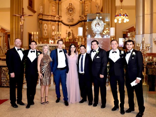 La boda eclesiástica de María Fernanda Rivera y John Kewish