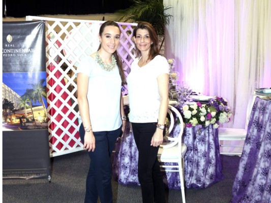 Trunk show 'Seasons Trends' de la Escuela Internacional Sampedrana