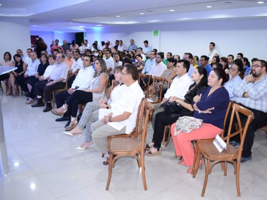 Diunsa presenta memoria de sostenibilidad 2015