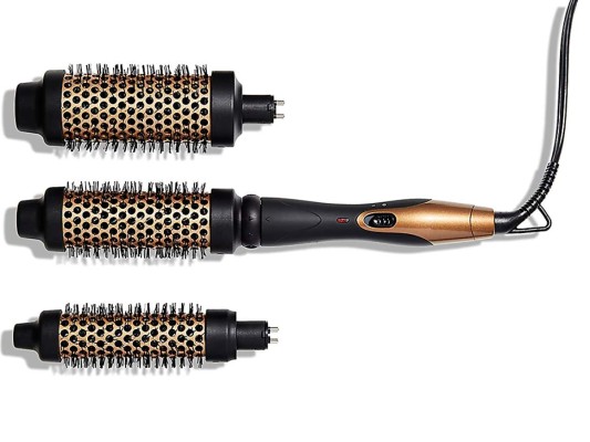 BLOWOUT BABE BRUSH 2' THERMAL ROSE GOLD. Diseñado para dar rienda suelta a tu cabello, el cepillo térmico intercambiable Blowout Babe crea esa apariencia de 'simplemente soplado' sin el uso de un secador de pelo o aire caliente. By Sophis Beauty Supplies, disponible en www.shopestilo.hn