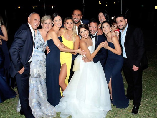 ¡Así fue la boda de Michelle Marsan y Pablo Suazo!