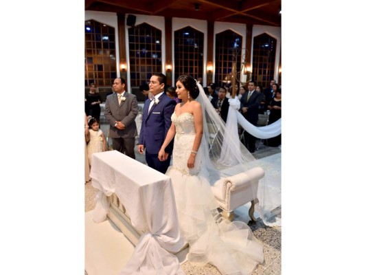 La boda religiosa de Erick Anchecta y Ana Gabriela Mayes