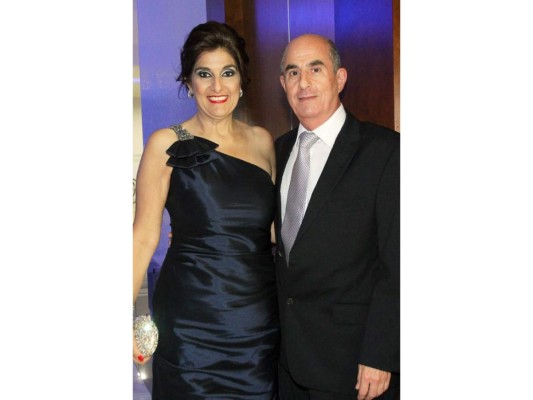 Maribel y George Andonie.