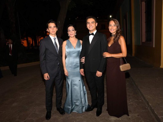 La boda de Philippe de Pierrefeu y Andrea Moncada