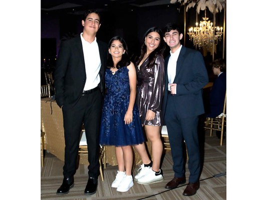 Miguel Siwady, Clarissa Núñez, Isabella Rishmawi y David Bendeck.
