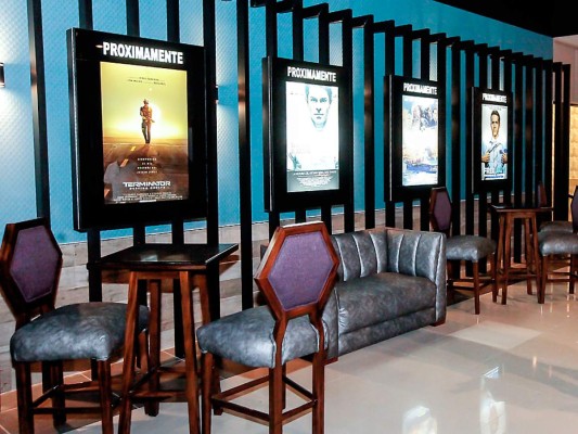 El cocktail de apertura de Metro Cinemas