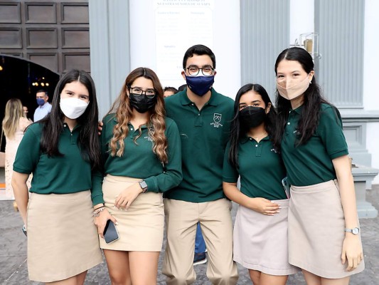 Isabella Castillo, Sofia Reyes, Jorge Mario Reyes, ,Bianka Bonilla y Ana Lucia Ajuria