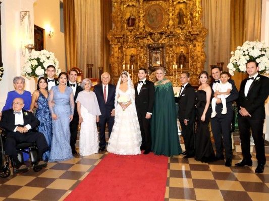 La boda de Alejandra Amaya y Gabriel Castillo