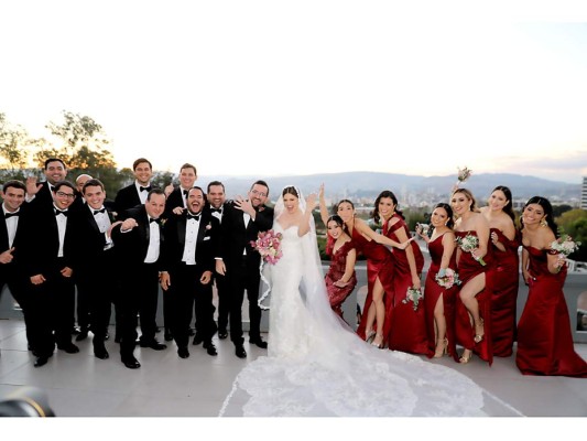 La boda de Mónica Guillen y Gabriel Balladares