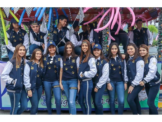 Así fue el seniors entrance de la Academia Americana