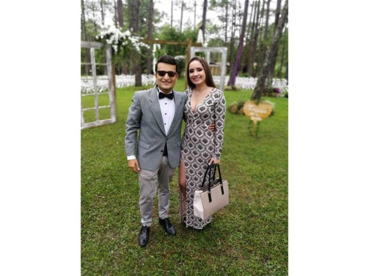 La boda de Ana Lucía Hernández y Edmond Madrid