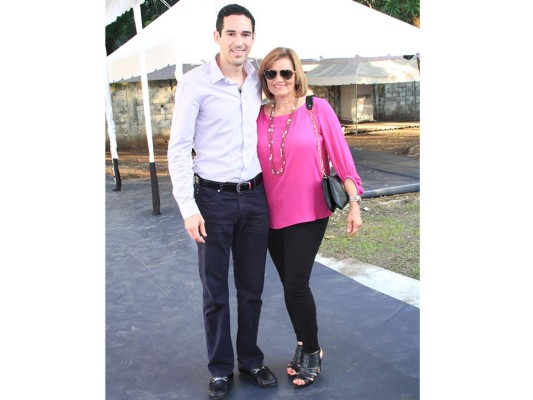 Roger Brito y Marlen Chahín.