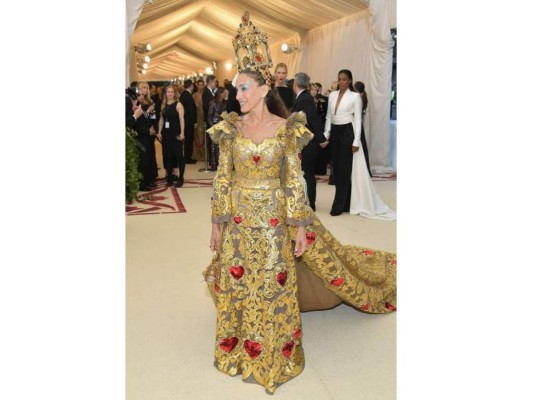 Sarah Jessica Parker por Dolce & Gabbana, MET Gala 2018.